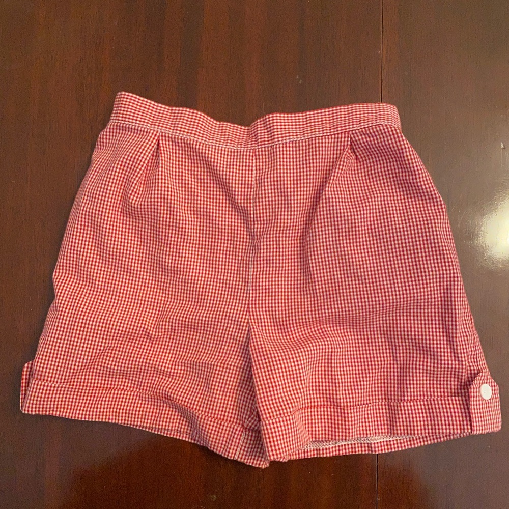 Girls red/white gingham shorts. Elastic waist. Cuff at bottom. Vive la Fete. 6